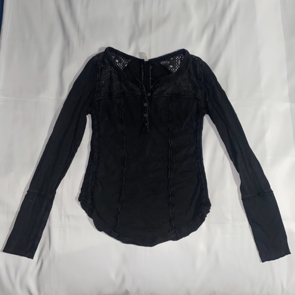 Free People Long Sleeve Faded Black Crochet Detail Henley Shirt - Size Small